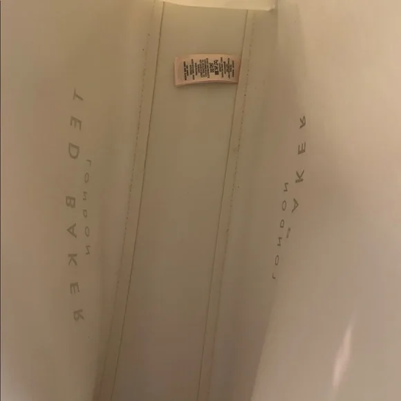 Ted Baker London Alacon Plain Bow Large Icon Bag Shopper Tote in Ivory. - Picture 9 of 9